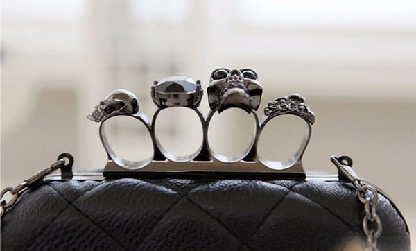 Vintage Skull Knuckle Ring Clutch - Kay&P