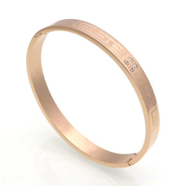 Round Patterned G Bangle - Kay&P