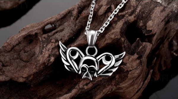Stainless Steel Skull Helmet Necklace - Kay&P